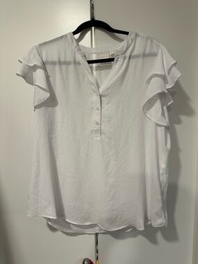 Zac & Rachel Large White Ruffle Sleeve Henley Blouse